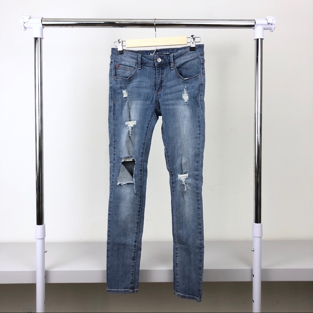 Blue Denim Distressed Skinny Cropped Jeans